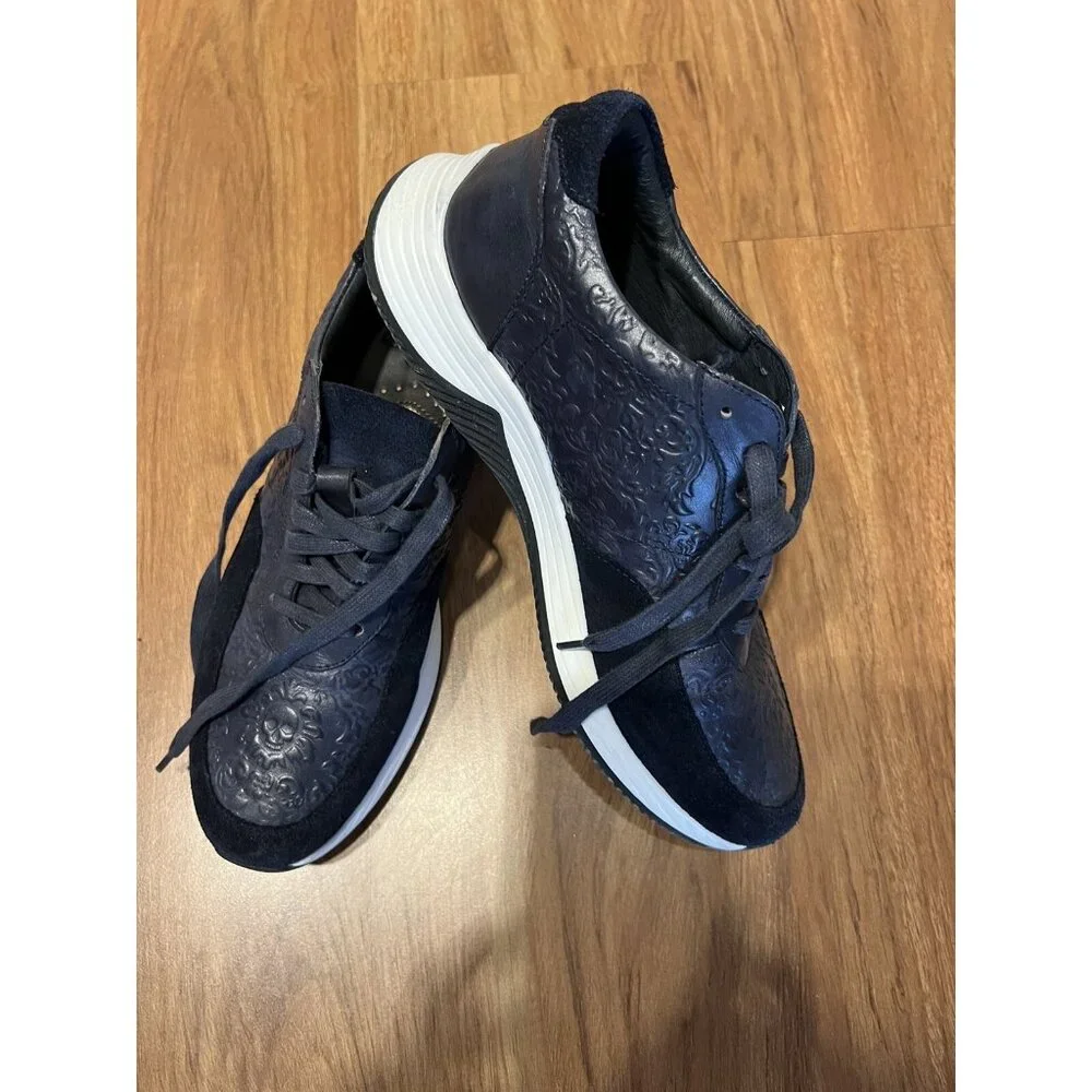 Robert Graham Mens‎ Navy Embossed Skull Leather Suede Sneakers Size 8
